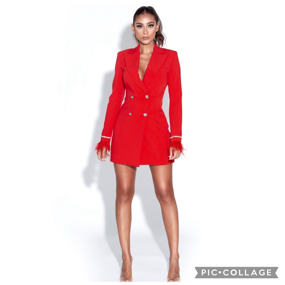 Miss Circle Quilla Red Backless Feather Crystal Sleeve Blazer Dress Size NWT - Picture 3 of 15